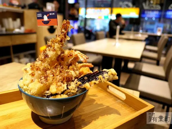 【新北新莊美食】盛之丼：大滿足新鮮到味，多樣選擇各式精緻丼飯；料多實在超豐盛，近上新莊JC Park佳瑪商圈