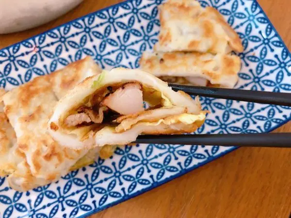 捷運六張犁站✿ 軟食力 Soft Power✿南部蛋餅口味!!軟Q又酥脆~ 推薦超獨特的豆乳雞蛋餅!