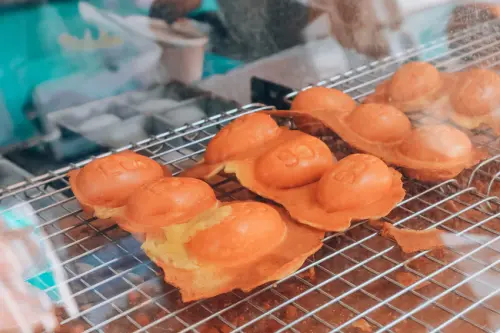 【彰化員林IG美食】穙食雞蛋糕：一點都不樸實雞蛋糕，十幾種口味選擇困難症發作。