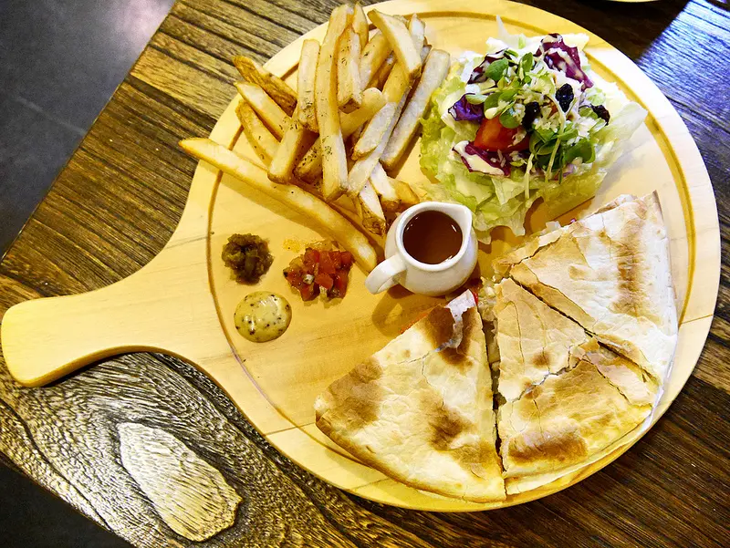 瑞安街溫馨寵物友善CAPU CAFE