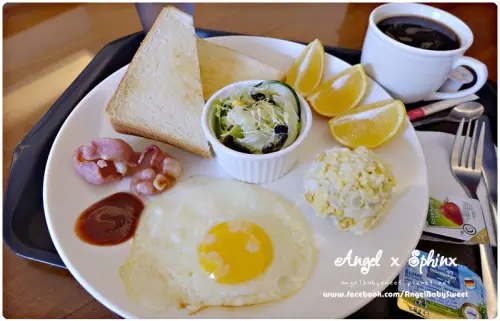 「墾丁」恆春平價飯店早餐 ❤ 海的顏色精品旅館The sea club hotel kenting