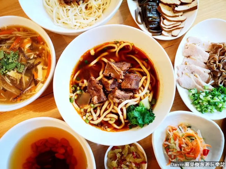 『新竹麵食館』翟九麵食館/竹北麵食館推薦招牌肉燥乾麵、牛肉麵、水餃、滷菜 - Darren蘋果樹旅遊玩樂誌
