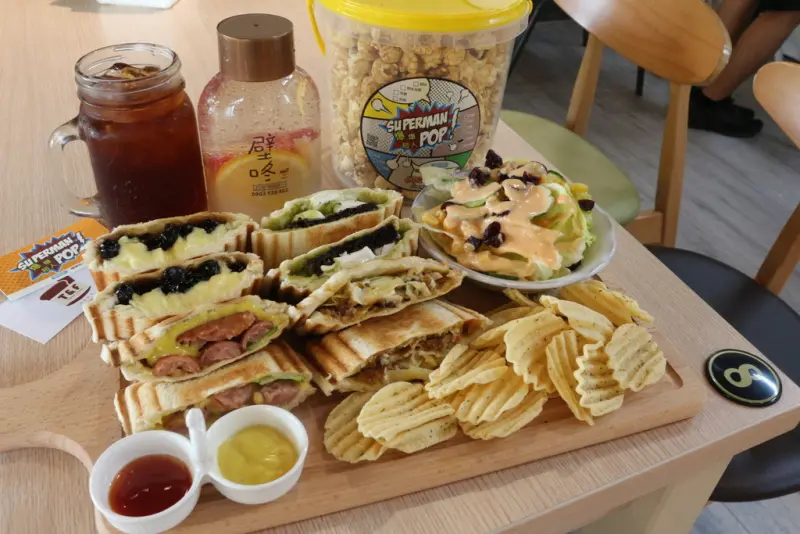 台南安平-T&F手作吐司 近百種口味散步點心新選擇