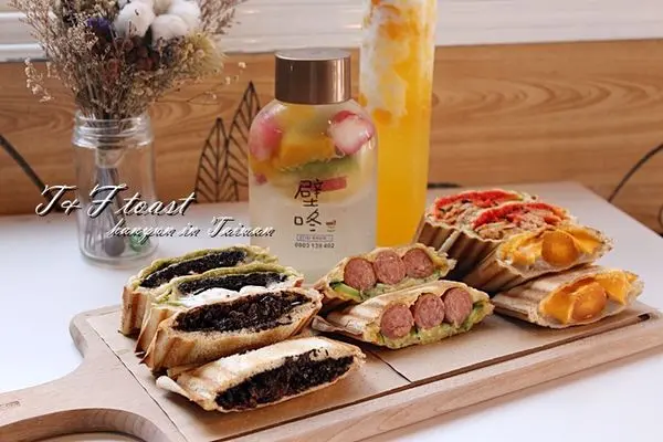 [台南/安平區]安平必吃早午餐「T&F手作吐司」 絕美乾燥花×平價夢幻甜點 Instagram打卡熱點 熱壓吐司專賣店  女孩手刀衝吧！