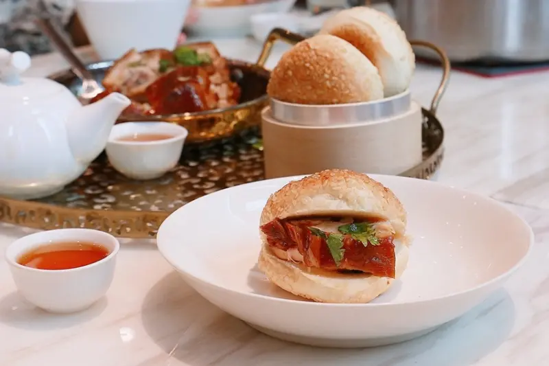 【台北聚餐】飯BAR Station 信義微風店：時髦台菜顛覆你的想象與味蕾！ /台北家庭聚餐 /飯BAR信義店