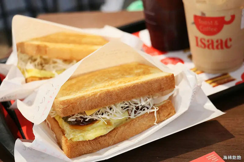 『Isaac Toast & Coffee(內湖江南店)』韓國旅遊必吃三明治，內湖江南街異國美食，早餐咖啡廳，菜單價位(捷運港墘站)