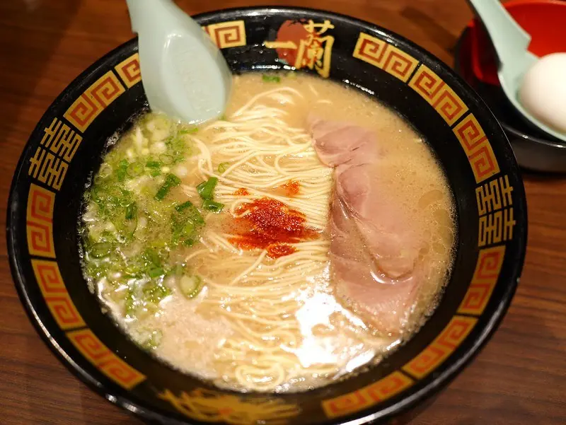 【美食】台北信義區。天然豚骨拉麵專門店一蘭拉麵(台灣台北店)