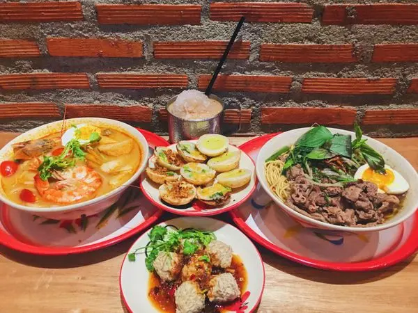 【台北｜公館站】泰街頭二店泰國船麵專賣店＿泰國水上市集美食插旗公館＿獨賣泰國街頭道地椰子布丁(10/7至11/3從69折打到96折)