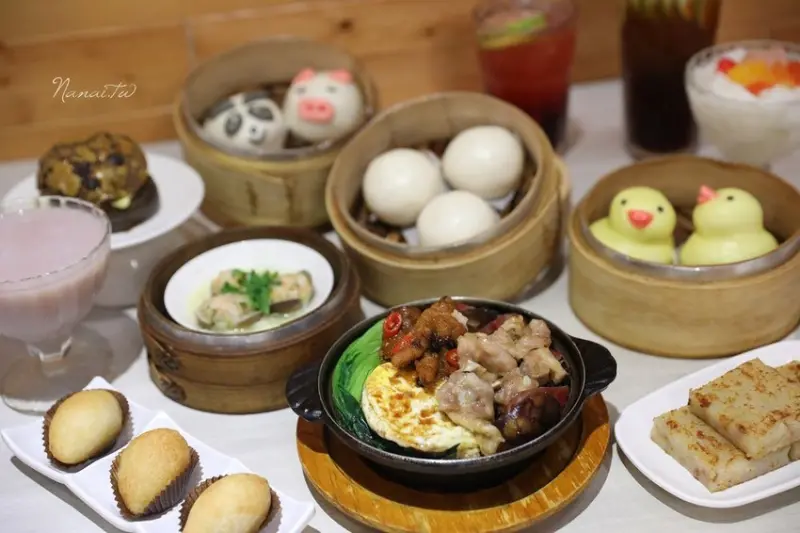 台中南屯 港式飲茶》春一籠港式茶樓。典雅中式風格,港式點心(推薦黃金流沙包,港式蘿蔔糕,賣萌醜醜黃小鴨) - Nana愛旅行札記