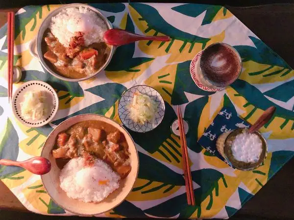 捷運大橋頭站✿幻猻家珈琲 Pallas Café✿推薦咖哩飯~~~ 香氣濃郁料好澎湃!! 套餐還有香濃Q嫩的焦糖布丁!