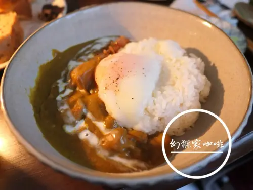 FOOD｜台北大同—幻猻家咖啡｜暖暖微光的老宅咖啡廳