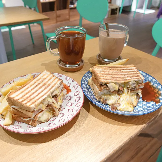 古亭美食。日安 Ciao早午餐  美味爆漿起司帕里尼  跟貓咪一起享用你的早午餐時刻