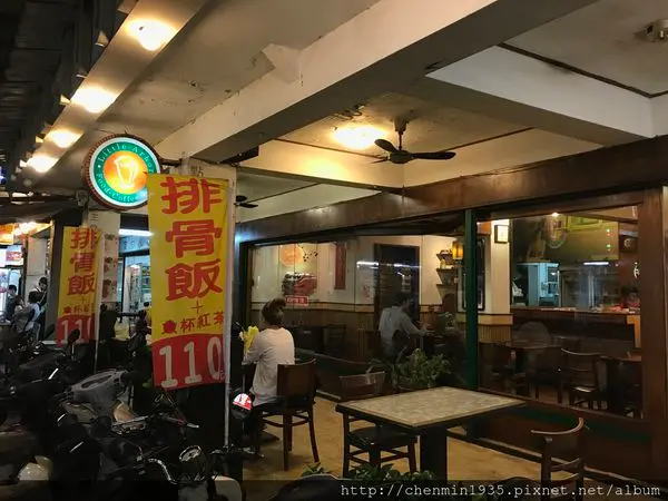 台北市北投區-尊賢街小涼亭