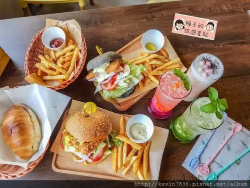 貓頭鷹堡堡套餐美味可口,朋友相聚歡樂時光就在好萌療癒的<貓頭鷹吐司brunch - 文心公園店>