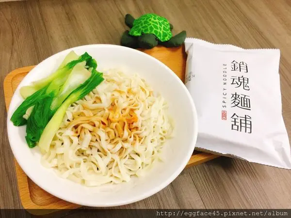 [開箱文] 大師兄銷魂拌麵，乾拌麵我自已煮!! #禮盒 #乾拌麵 #方便麵