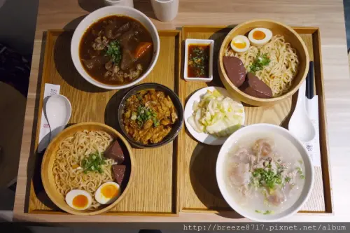 大師兄銷魂麵舖。嚕甲嚕ㄙㄨㄚˋ嘴的牛肉麵【台北市】