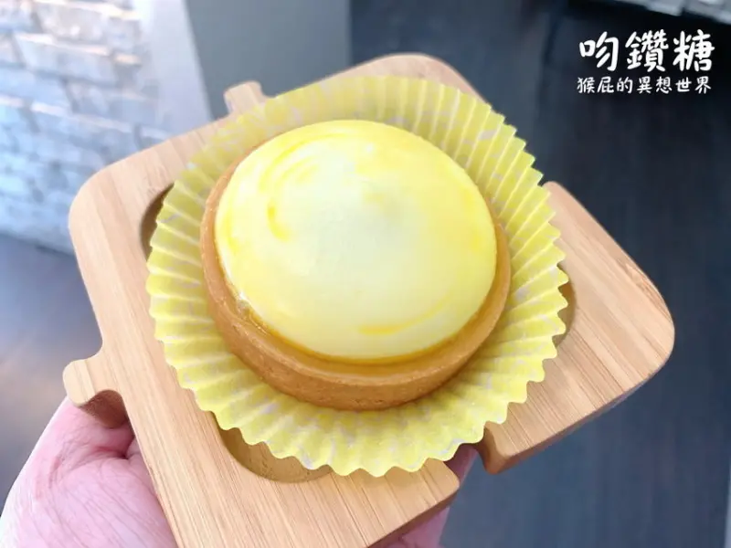 台南超邪惡爆漿熔岩乳酪塔！一周只賣四天！食尚玩家推薦台南散步甜點，國華街美食！