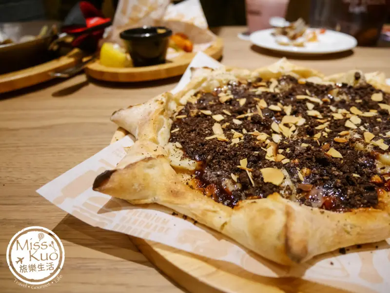 【台南。食記】堤諾義式比薩 Tinos Pizza Café 台南崇學門市《愛評體驗團》