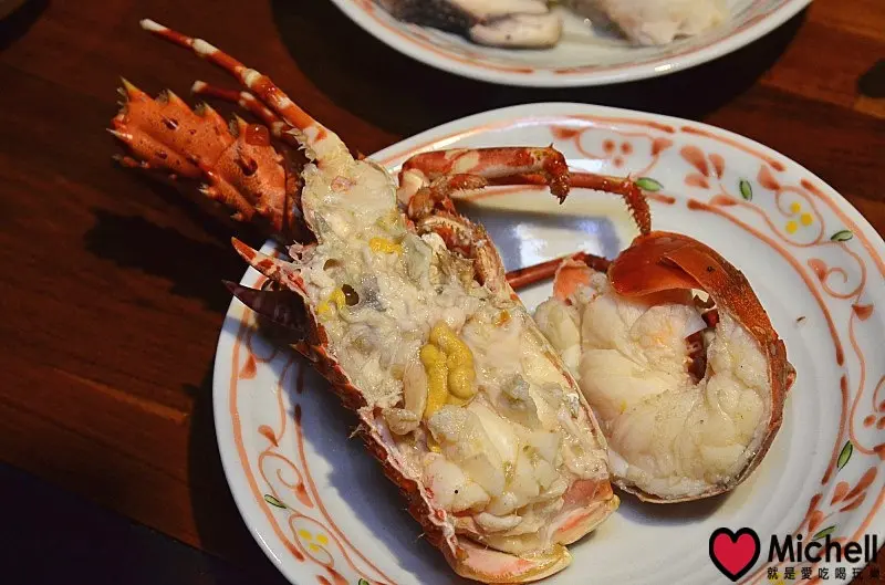  ❤️台北/忠孝復興站❤️鮨一の鍋：新鮮海鮮活體直接上桌，高水準活跳跳海鮮食材，頂級各式牛肉，值得一來再來的名店!!臨近大安站!!