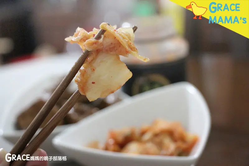 宅配美食》上班媽的秘技1分鐘上菜【唯顓奕然韓式泡菜、老滷豆干】