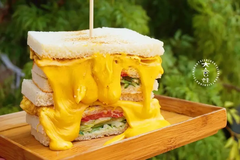 [食記♥忠孝復興站]早安日和-起士控最愛！！起士瀑布超霸氣！！東區銅板美食！！