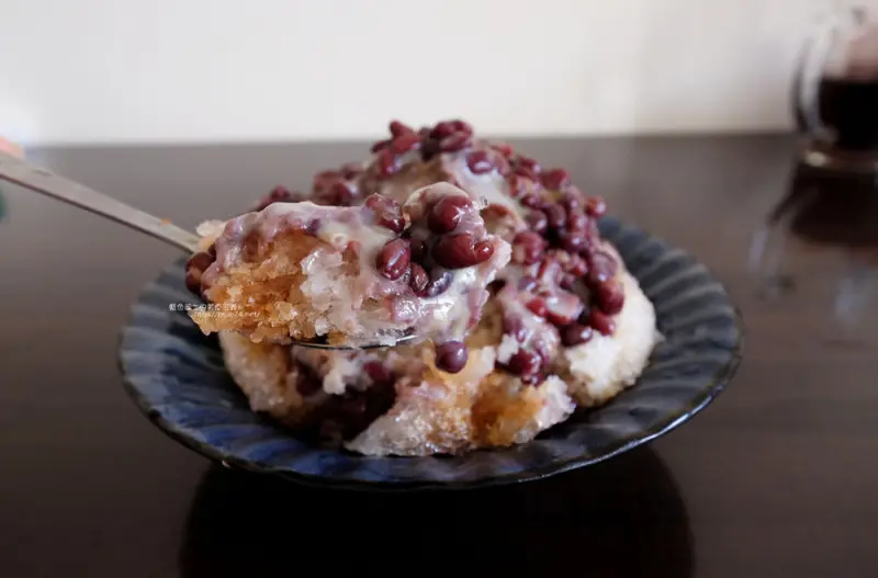 台中梧棲│大庄廟口剉冰-在地人推薦好吃芒果冰跟紅豆牛奶冰.還有消暑青草茶 - 藍色起士的美食主義