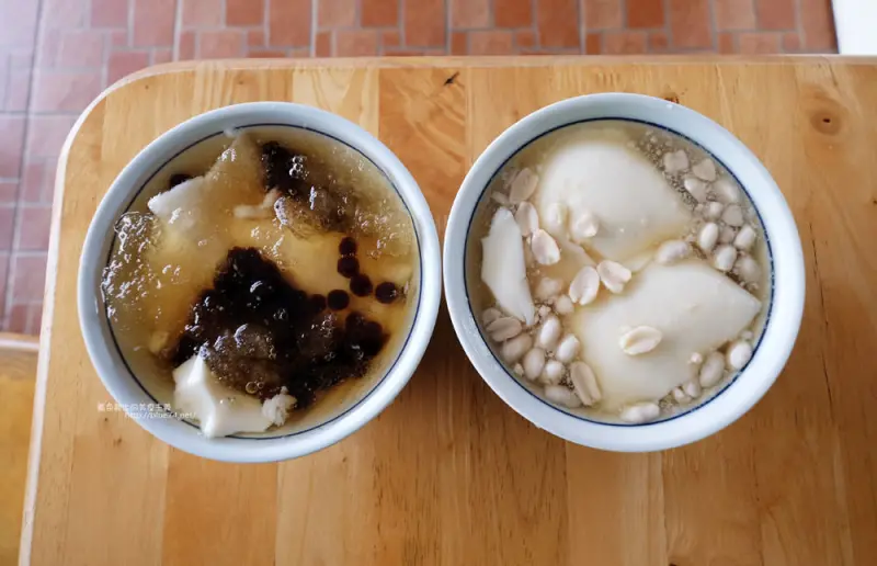 台中豐原│老牌傳統豆花-豐原在地50年市政路22號豆花老店.阿婆的傳統做法堅持.每日現做兩桶.賣完等明天 - 藍色起士的美食主義