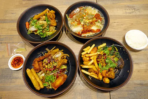 潮味決炒麻辣專門三重湯城店，外帶式個人乾鍋料理，辣度和食材自己決定，滷的、炸的一次滿足