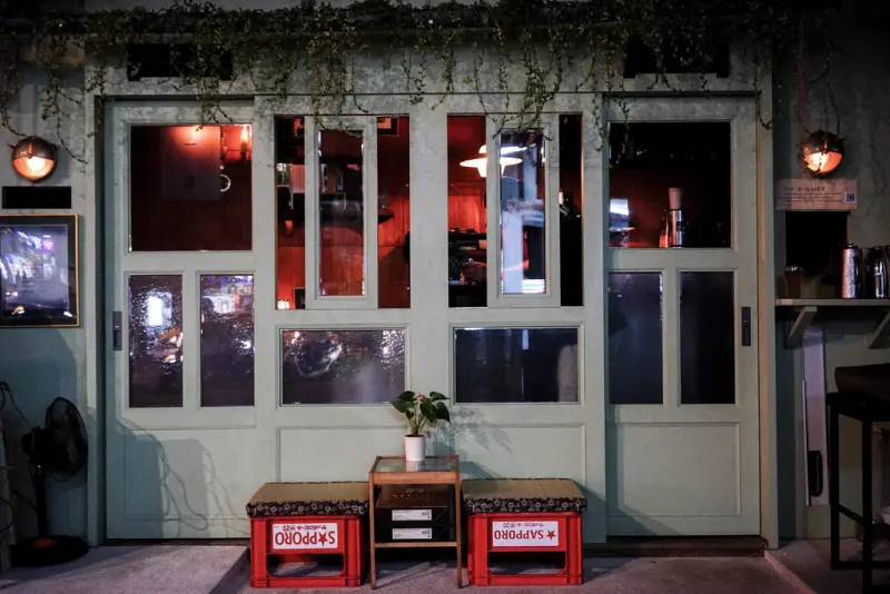 一席Alone Together x魔王 台北大安 無法被捨棄的一席咖啡廳 來喝杯高老闆厲害飲品吧 捷運信義安和站 內文有店家資訊與菜單