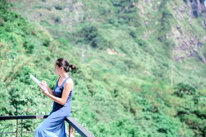 新北市瑞芳｜緩慢金瓜石 ･ 入住山海圍繞的山中小屋