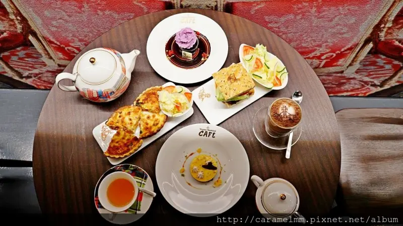 【台北大安】Vivienne Westwood Cafe 台北旗艦店 搖滾英倫風DNA 精緻美味 東區下午茶推薦 近市民大道/忠孝敦化捷運站