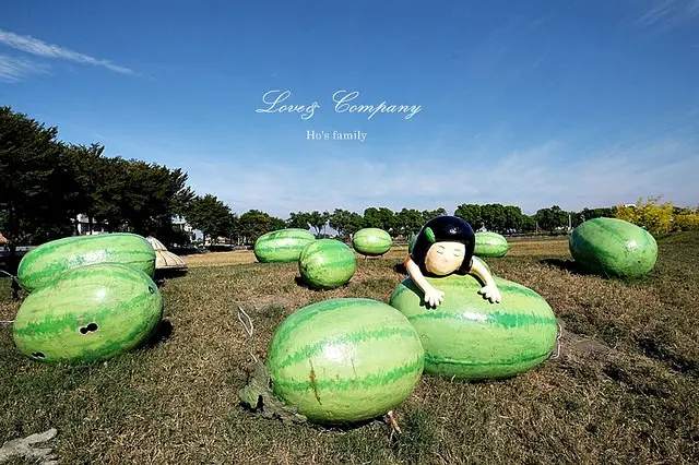 【雲林景點】埤頭繪本公園～新亮點！跟著立體繪本故事去遊歷｜大西瓜、鯨魚、貓咪彩繪牆帶你走進入奇幻世界