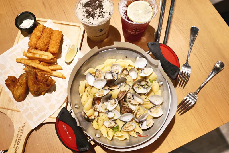 [新北板橋]堤諾比薩 Tinos Pizza Café-板橋府中門市暖心的義大利經典拿坡里比薩溫暖嘴和胃