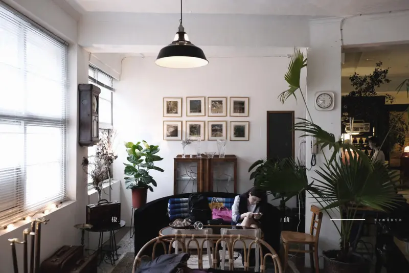 台北 棲仙，期待許久這裡有舊日時間裡的氣息，品食三樓上下之間。明白甜點店/樂鉢/廈門街選物【男子的日常生活】