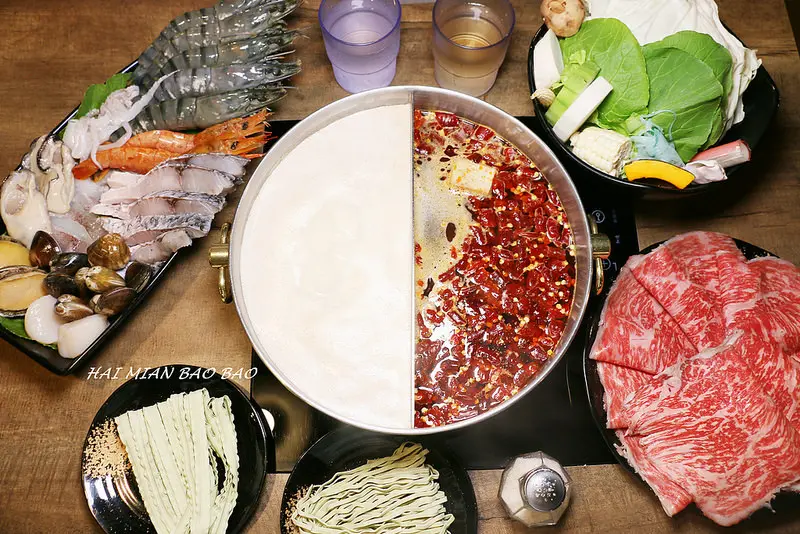 台北東區火鍋『金鍋盃(忠孝店)』海鮮/和牛/麻辣鍋/牛奶鍋/內用飲料無限暢飲/送明治冰棒/完整菜單(捷運忠孝敦化站)