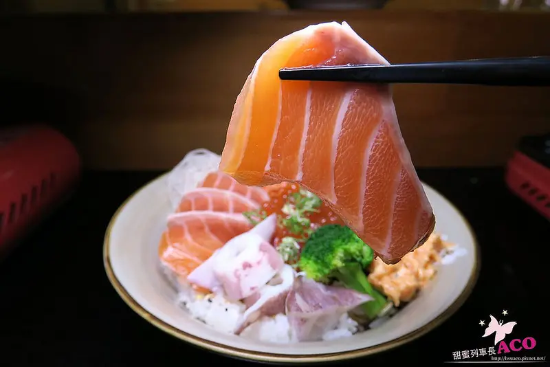 ♥台北♥ 板橋樹林美食【朋棋日式手作】，臨近板橋.樹林.土城的日本料理～生魚片.丼飯搭配火鍋的秋冬幸福感！