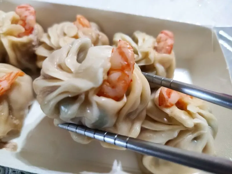 蒸品湯包-桃園中壢/忠貞市場內.包入整隻鮮蝦好過癮 - 潔絲蜜愛生活