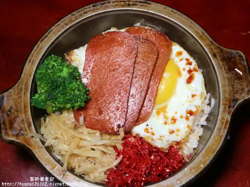 【台北中山區】現點現做各式港點『蒸棧港式小館』平價道地港式料理/外帶免下車服務/捷運南京復興