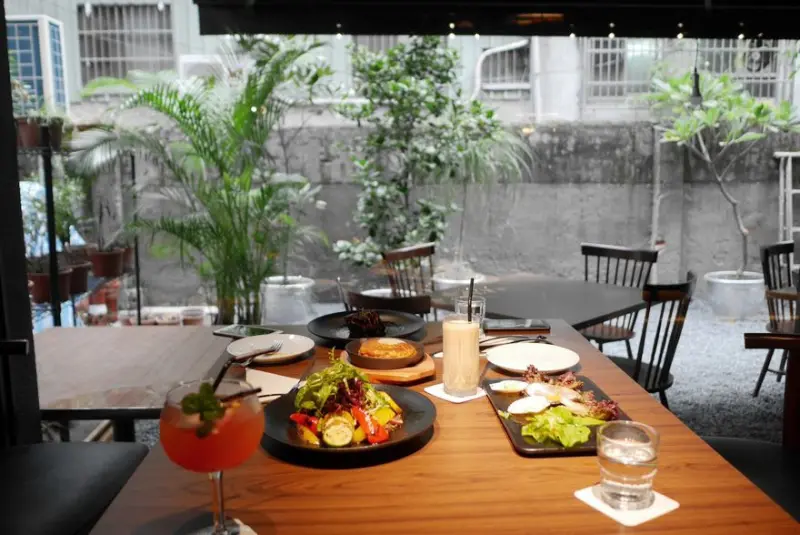 【新北】新店 Olí 隱身於民宅的低調西班牙餐酒館‧浪漫的約會餐廳‧都市秘境的私宅老屋Oli♥♥♥