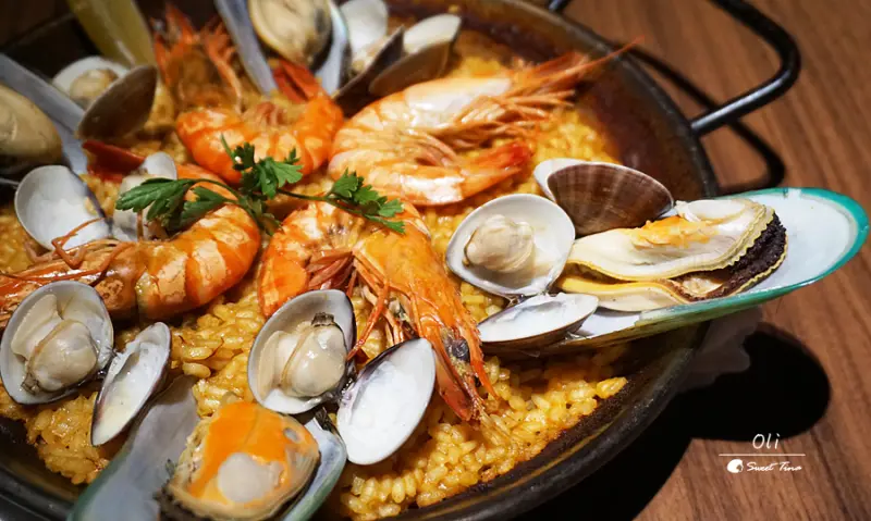 【食記．新店】Oli 餐酒館 (二訪) - 老宅風格餐廳 / 道地西班牙料理 / 創意美味調酒 ღ捷運大坪林站ღ