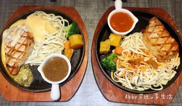 【台中大里】花小錢享受高品質的原塊牛排~玖食鐵板牛排Juicy Steak