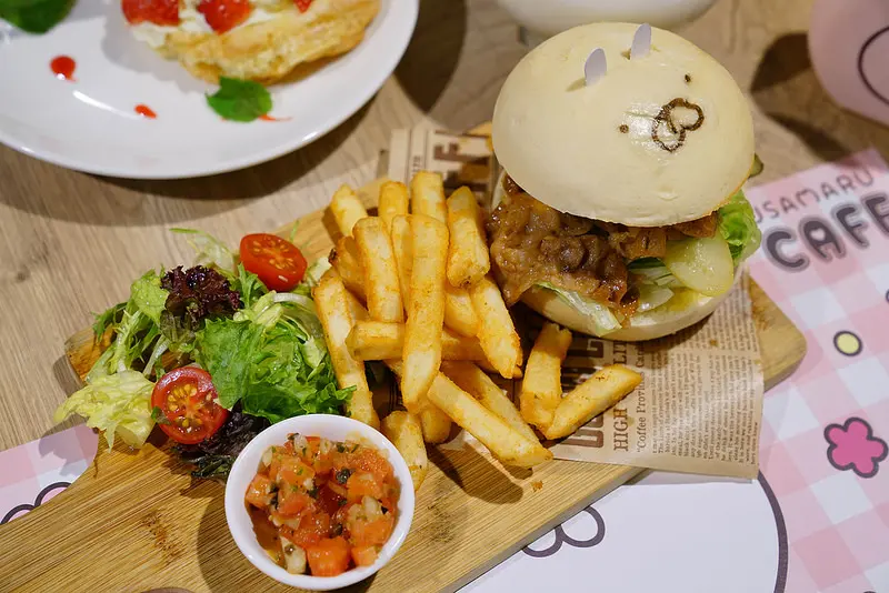 【主題餐廳】兔丸USAMARU，頑食概念餐廳‧誠品信義店│期間限定