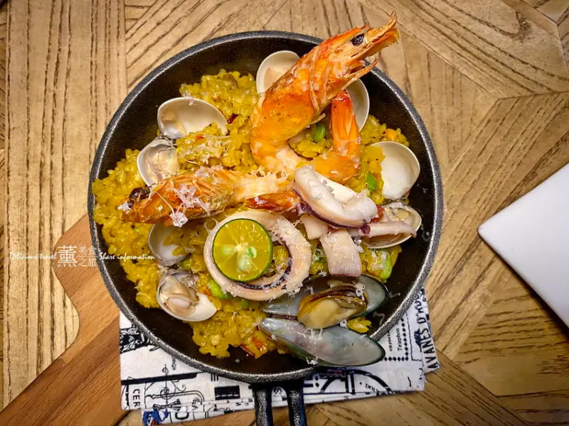 台中美食│異國料理推薦→冒煙的喬國美店｜餐點美味好吃、歐式風格漂亮好拍，聚餐餐廳首選