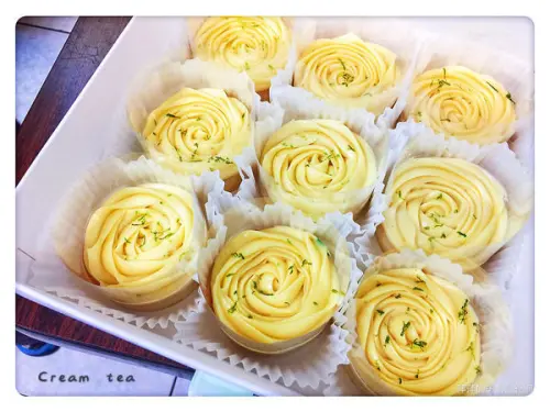 【台中美食】Cream Tea ~ 訂單滿到半年後嘍/療癒系甜點又美又好吃❤️檸檬塔、司康都超讚/食尚玩家強烈強薦