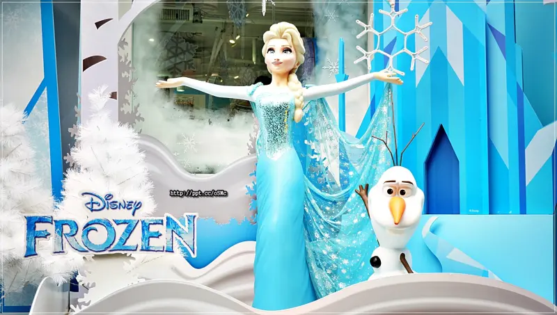 【台北景點】冰雪奇緣快閃店／忠孝敦化站～IG熱門打卡景點，由台北101和野獸國共同主辦，1比1等身打造的艾沙與雪寶造景(活動2017/11/8~2018/1/1止)