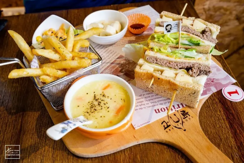 桃園｜青埔美食【正U島】桃園高鐵站旁的靜謐早午餐