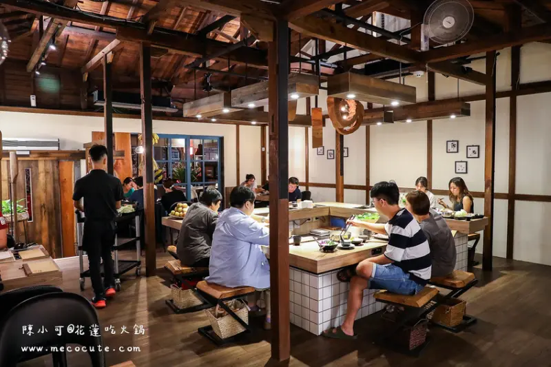 在木製老房子吃火鍋，文青有氣氛的火鍋店！食尚玩家推薦（一旬野鍋13路）