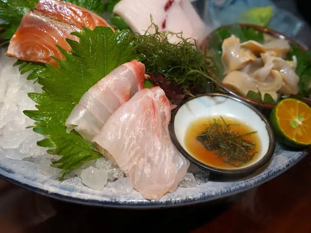 [食記] 中壢。武田信玄 海鮮專門。道地日式氛圍、必吃螃蟹。高CP值無菜單日本料理880套餐分享~超推薦~