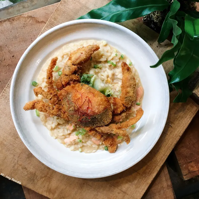 『台北大安區』青沐初食。隱藏在巷弄中的美味，現點現做真材實料！一整隻螃蟹端上桌讓人口水直流～