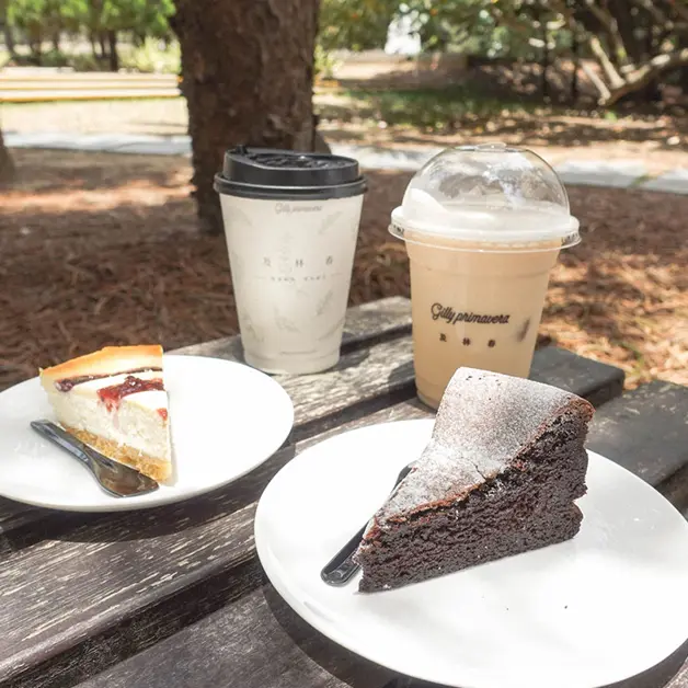 澎湖美食。及林春咖啡館 隘門沙灘旁的海景秘境 爆美IG打卡點